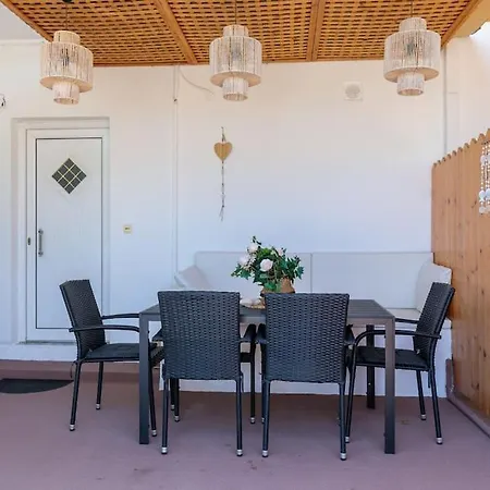 Spot On The Sea * Archangelos (Rhodes)