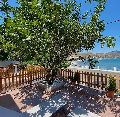 Spot On The Sea Case de vacanță