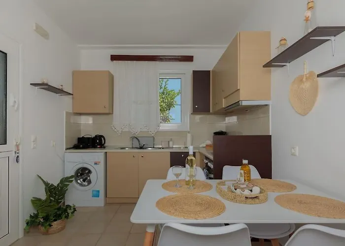 Spot On The Sea * Архангелос